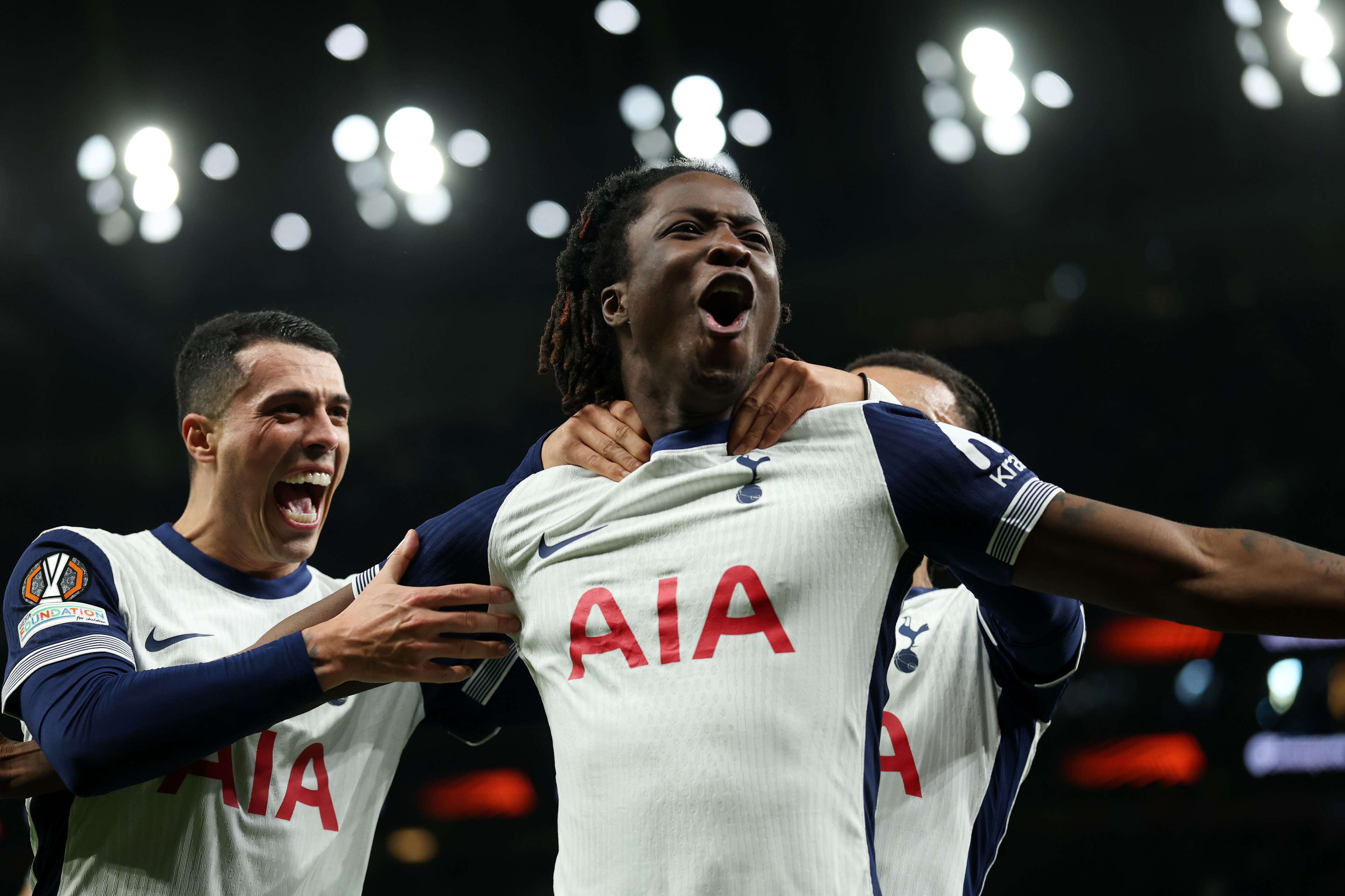 结合国足现 结合国足现